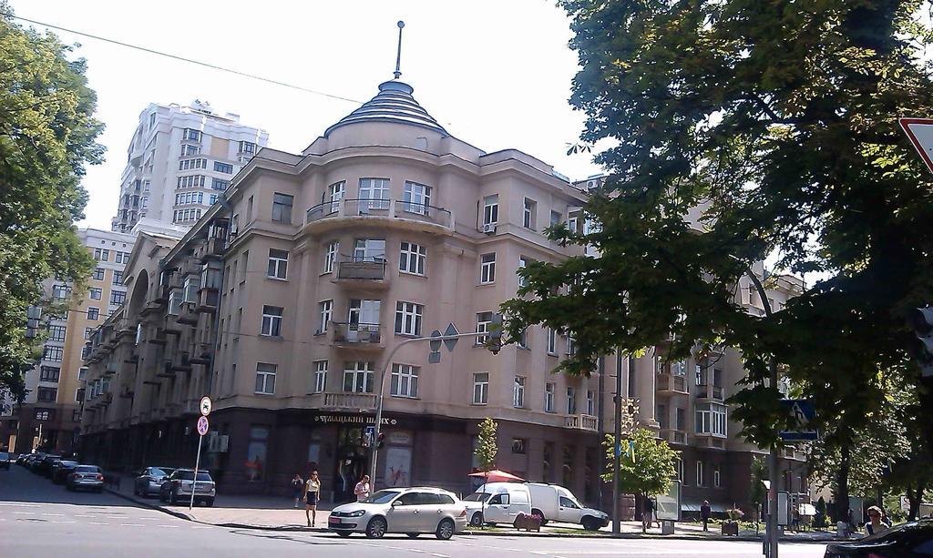 Belokorichi Hotel Kyiv Exterior photo